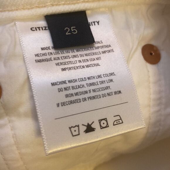 Citizens of Humanity NWT Emerson Distressed Slim Boyfriend Jeans White 25 $260 - Picture 12 of 12